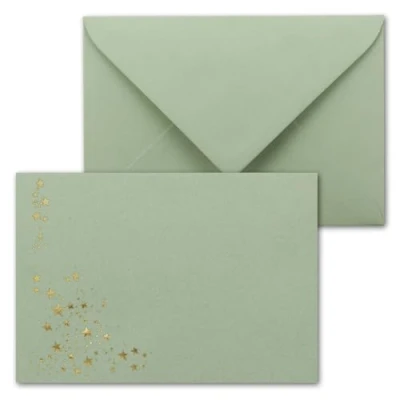 Abbildung von 25x Weihnachts Briefumschläge DIN C6 mit Gold Metallic geprägtem Sternenregen Farbe: Eukalyptus (Grün) Nassklebung, 120 g/m² 114 x 162 mm