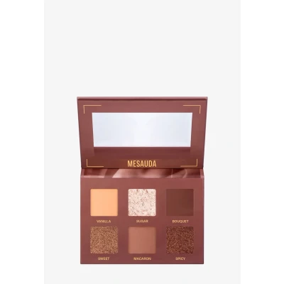 Abbildung von Bare Harmony 204 Delicious Rose Lidschatten Palette