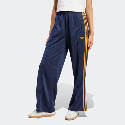 Abbildung von adidas Originals Firebird Jogginghose Night indigo crew orange, Damen, Größe: 30/32 (XS short), orange