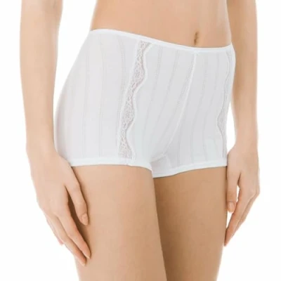 Abbildung von CALIDA Natural Comfort Panty, Regular Cut Damen, aus hochwertiger Baumwolle