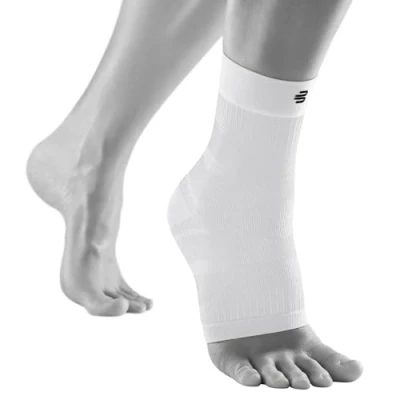 Abbildung von BAUERFEIND Sleeve für dein Sprunggelenk „Sports Compression Ankle Support“, 1 Unisex Sprunggelenkbandage mit Kompression, Knöchelschutz Laufen, Fitness und Ballsportarten, Rechts &amp; Links tragbar