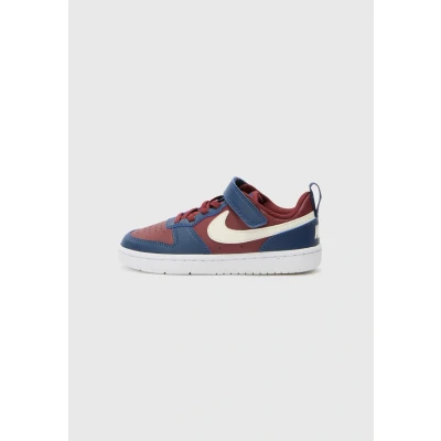 Abbildung von Nike Sportswear Court Borough Recraft Unisex Sneaker low für Kinder, Größe: 28, Dark team red/soft pearl/midnight navy/white Schuhe