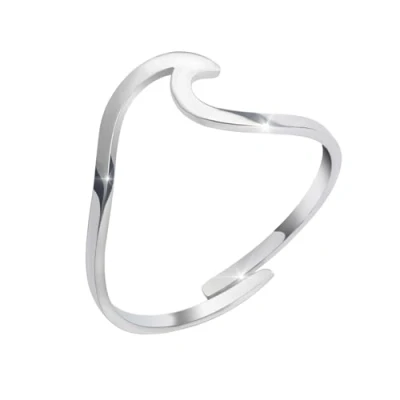 Abbildung von GD GOOD.designs Ring für Damen Silber Wasserfest Verstellbarer Wellen Fingerring aus Edelstahl I Wellenring inkl. Geschenkbox
