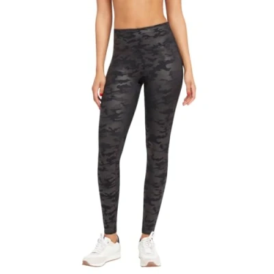 Abbildung von Spanx Damen Faux Leather Camo Legging, Schwarz (Matte Blk Camo), L EU