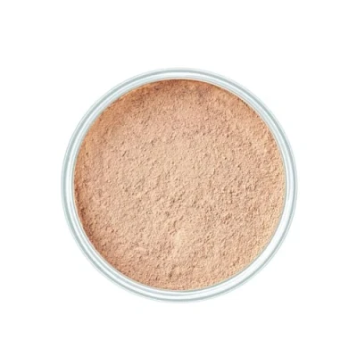 Abbildung von Artdeco Mineral Powder Foundation Natural Beige