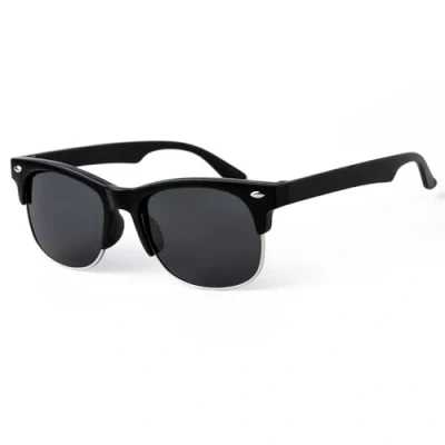 Abbildung von Kiddus POLARISIERTE Sonnenbrille für Jungen und Mädchen. Ab 6 Jahren. UV400 100% Schutz gegen Ultraviolette Sonnenstrahlen. Entworfen in Barcelona