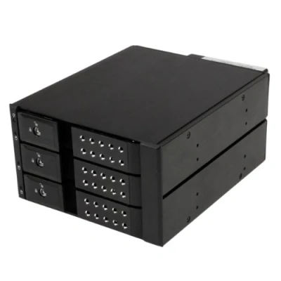 Abbildung von StarTech.com 3 fach 3,5 Zoll trägerloser SATA Festplatten Aluminium Wechselrahmen Backplane, Bay (8,9cm) Mobiles HDD Speicher Rack