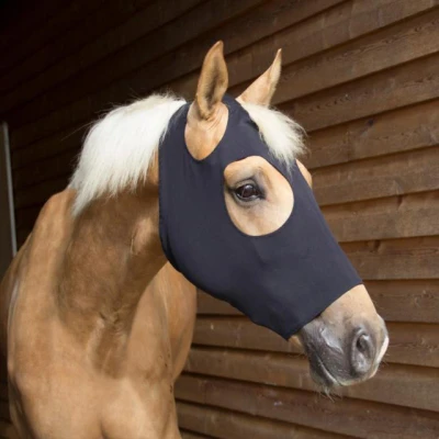 Abbildung von Catago Maske FIR Tech Schwarz Warmblut