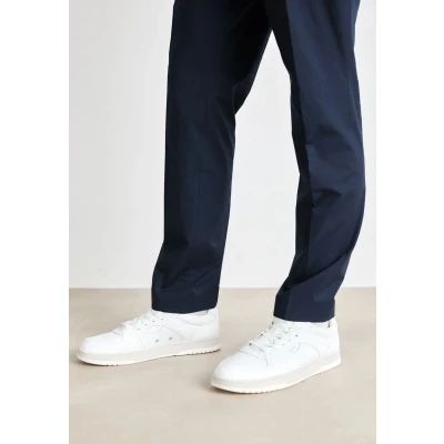 Abbildung von HUGO Hadrian Sneaker low, Herren, Größe: 45, White Schuhe