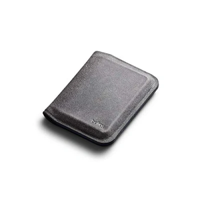 Abbildung von Bellroy Apex Slim Sleeve (Schlanke Faltbare Leder Brieftasche mit RFID Schutz) PepperBlue