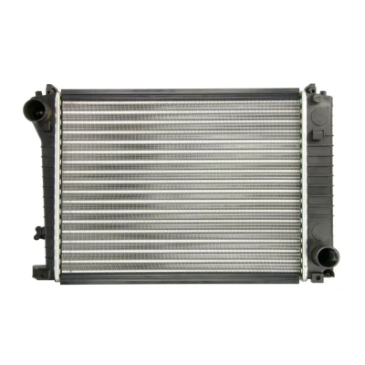 Abbildung von THERMOTEC D7B030TT Kühler, Motorkühlung Aluminium für Fahrzeuge ohne Klimaanlage 440 322 34 Schaltgetriebe Kühlrippen mechanisch gefügt BMW: 3 Saloon
