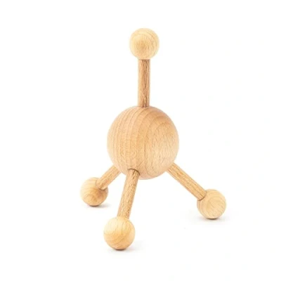 Abbildung von Tuuli Accessories Triggerpunkt Massagegerät Massager Massagespinne Rücken Nacken Schulter aus Holz