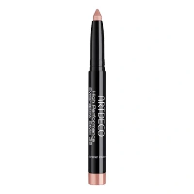 Abbildung von ARTDECO High Performance Eyeshadow Stylo 3 in 1 Stift Lidschatten, Eyeliner und Kajal x 1,4 g