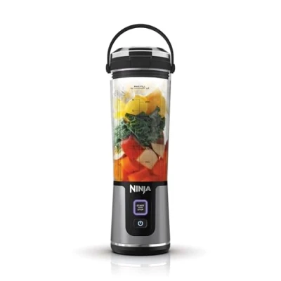 Abbildung von Ninja Blast Tragbarer Mixer / Blender Smoothie Maker, 530ml Becher, Auslaufsicherer Deckel, Leistungsstarker Mini Standmixer, Kabellos &amp; Wiederaufladbar, Zerkleinert Eis Obst, Schwarz, BC151EUBK