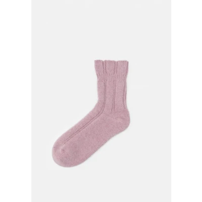 Abbildung von FALKE Damen Socken Bedsock W SO Angorawolle dick gemustert 1 Paar, Rot (Brick 8770), 35 38