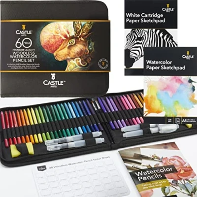 Abbildung von Castle Art Supplies 60 teiliges Set holzfreie Aquarellstifte 48 stabile, hochwertig pigmentierte Stifte plus Extras Ganzer Kern, kein Holz Für Profis, Anfänger, Farbkünstler Robustes Stoffetui