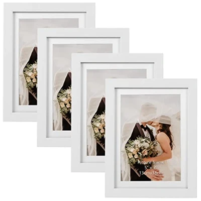 Abbildung von EXYGLO 4er Set Bilderrahmen 13x18 cm mit weißen Holzmaserungsrahmen für 18x13 Fotos Passepartout oder 15x20 ohne Passepartout, Wand Tischaufsteller