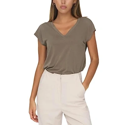Abbildung von Bestseller A/S ONLFREE S/S MODAL V Neck TOP JRS NOOS