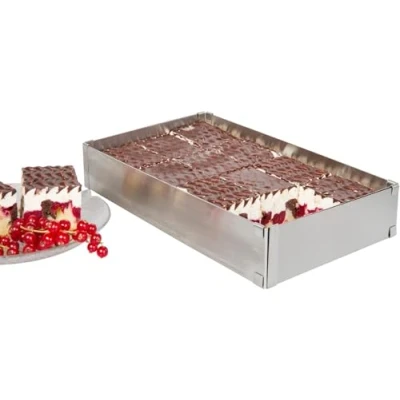 Abbildung von wenco Backrahmen, größenverstellbar aus Edelstahl flexibler, eckiger Tortenring für Kuchen, Torten, Brot und Pizza spülmaschinengeeignet, rostfrei, stabil 28,5 x 18 5 cm, Silber