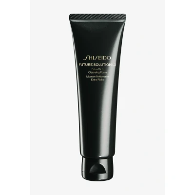 Abbildung von Shiseido Future Solution LX Extra Rich Cleansing Foam 125 ml