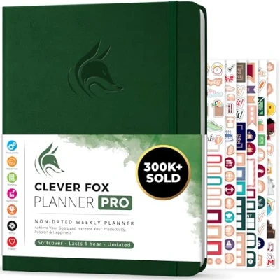 Abbildung von Clever Fox Planer PRO Wöchentlicher &amp; monatlicher Lebensplaner zur Steigerung der Produktivität (Waldgrün (Undatiert), A4 (21.5 x 28cm) Englisch)
