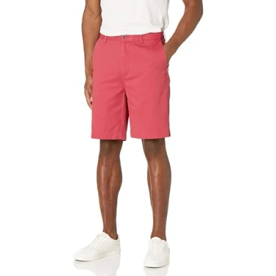 Abbildung von Amazon Essentials Herren Klassisch Geschnittene Chinoshorts, 23 cm, Himbeerrot, 33W