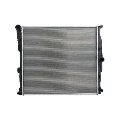 Abbildung von DENSO DRM05008 Kühler, Motorkühlung 600 575 27 BMW: X3