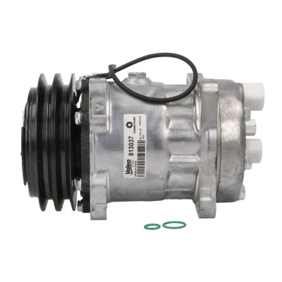 Abbildung von VALEO 813037 Kompressor SD7H15 24 PAG 46 R 134a mit Kompressoröl