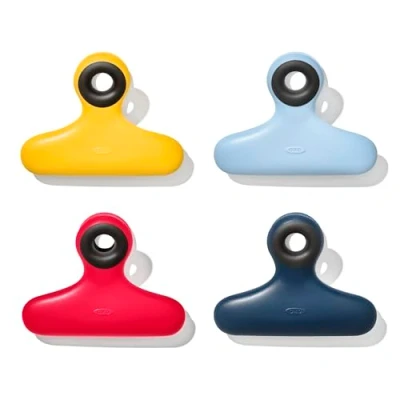Abbildung von OXO Good Grips Verschlussklammer, (4 tlg., 4er Pack), Allzweck Magnetclips  Pack