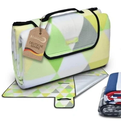 Abbildung von Beautissu XXL Picknickdecke Wasserdicht Isoliert Bella Tragbare Stranddecke 200x200 cm kompakt Strandmatte Outdoor Decke für Camping, Strand oder Schwimmbad Picnic Blanket Campingdecke Grün