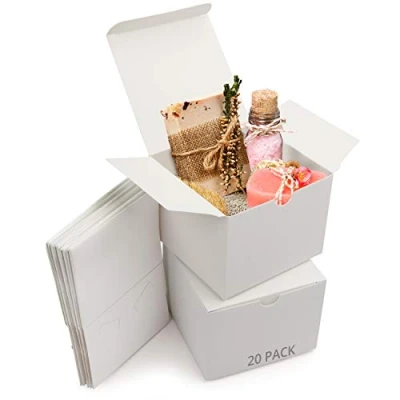 Abbildung von Belle Vous Karton Geschenkboxen Weiß (20 Stk) Schachteln 12x12x9cm Pappschachteln mit Deckel Kraftpapier Geschenk Box Zum Selber Aufbauen für Geschenke, Hochzeit, Party, Weihnachten