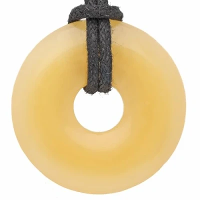 Abbildung von Lebensquelle Plus Orangencalcit Donut Ø 30 mm + Baumwollband Edelstein Anhänger Echte Heilsteinkette inkl. Band