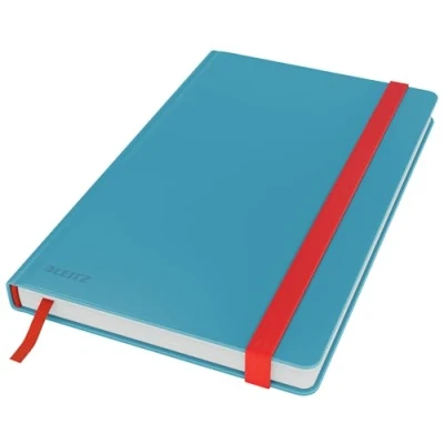 Abbildung von Leitz kariertes Hardcover Notizbuch in A5 Format, 80 Blatt, 160 Seiten, 100 g/m² Papier, Ideal für Büro, Schule, Studium oder als Journal Buch, Gummizugverschluss, Sanftes Blau, Cosy Serie, 44540061