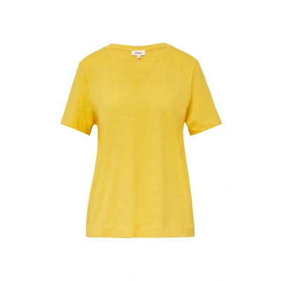 Abbildung von s.Oliver T Shirt, aus Flammgarn mit V Ausschnitt