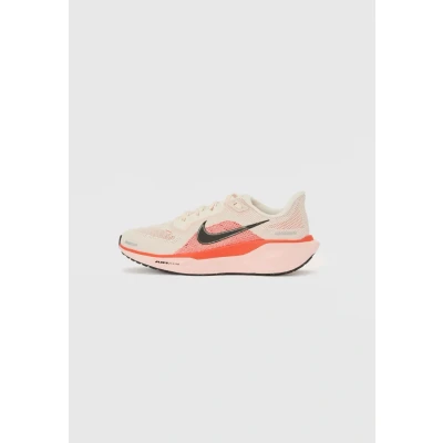 Abbildung von Nike Performance AIR ZOOM Pegasus 41 Sneaker low phantom/blackpicante redatmosphere, Damen, Größe: 38, Phantom/black picante red atmosphere Schuhe