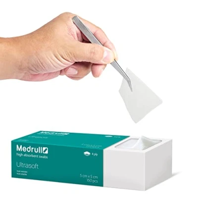 Abbildung von Medrull Vlies Kompressen 5x5 cm ULTRASOFT 150 Stück Vlieskompressen Besonders Weiche, Saugstarke Vliesstoffkompressen Unsteril 4 lagige