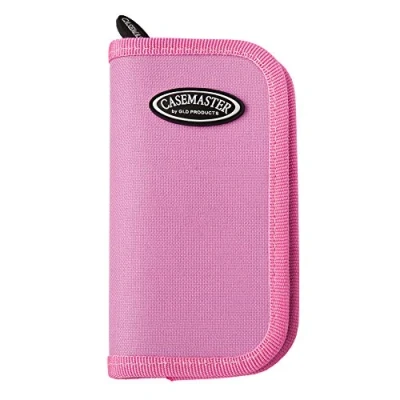 Abbildung von Casemaster Deluxe Nylon Dartkoffer für Steel und Soft Dartpfeile, hält 6 Dartpfeile verfügt über 8 Taschen Zubehör wie Flights, Schäfte Spitzen, Rosa