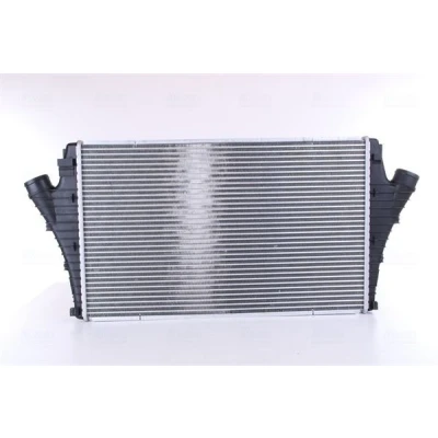 Abbildung von NISSENS 96684 Ladeluftkühler OPEL: Vectra C Saloon, Signum CC