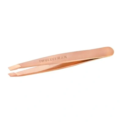 Abbildung von TWEEZERMAN Mini Pinzette (Handgeschliffene Schräge Spitzen, Augenbrauen zupfen, Profi Qualität, Rostfreier Edelstahl), Roségold