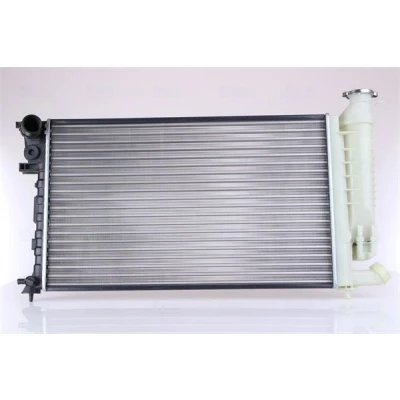 Abbildung von NISSENS 61382A Kühler, Motorkühlung Aluminium 610 378 23 Kühlrippen mechanisch gefügt PEUGEOT: 306 Convertible, Hatchback