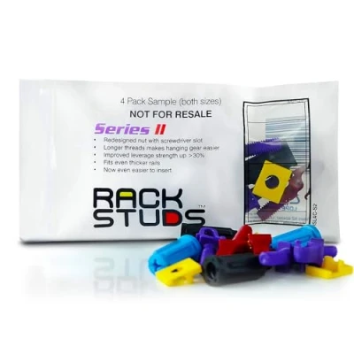 Abbildung von Rackstuds 4C Rack Mount Solution II Quick Fit Käfigmutter &amp; Schraubenersatz für Server Schienen, 4 von jeder Größe/Farbe, Ideal 19&quot; Quadratgestanzte Vertikalschienen