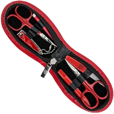 Abbildung von DREI SCHWERTER Germany 6 tlg. Maniküreset Nagel Set &#039;PIEMONT&#039; Etui in Kunstleder rot Inhalt: Nagel/Hautschere, Nagelknipser, Pinzette, Nageldoppelinstrument, Saphirnagelfeile (grob/fein)