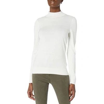 Abbildung von Amazon Essentials Damen Leichter Pullover mit Stehkragen (in Übergröße erhältlich), Elfenbein, M