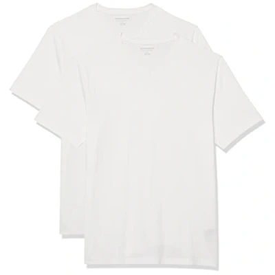 Abbildung von Amazon Essentials Herren Kurzärmelige T Shirts mit V Ausschnitt, 2er Pack, Weiß, M