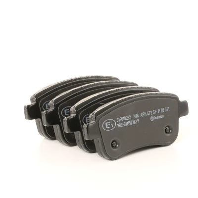 Abbildung von BREMBO P 68 041 Bremsbelagsatz exkl. Verschleißwarnkontakt mit Bremssattelschrauben Zubehör RENAULT: Megane 3 Grandtour, SCENIC 3, 4