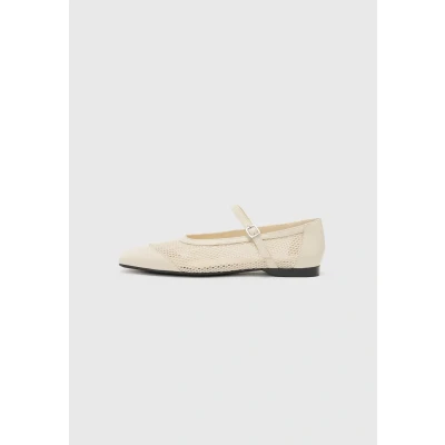 Abbildung von Vagabond Delia Klassischer Ballerina, Damen, Größe: 36, Off white Schuhe