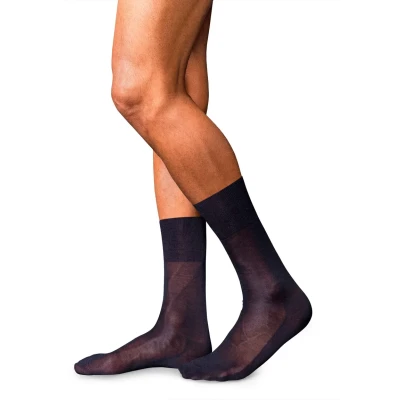 Abbildung von Falke NO. 4 PURE SILK Luxury LINE Socken, Herren, Größe: 39/40, Blue