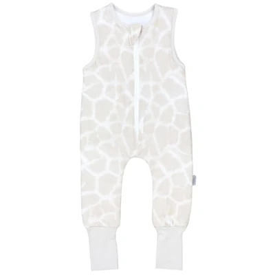Abbildung von TupTam Baby Ganzjahresschlafsack mit Füßen 2,5 TOG OEKO TEX Unisex, Farbe: Leoprint Beige umstülpbarer Fuß, Größe: 80 86