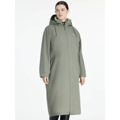 Abbildung von LeMieux Regenjacke HydroShield Rosemary 38 Agradi.deVerkauft von Agradi
