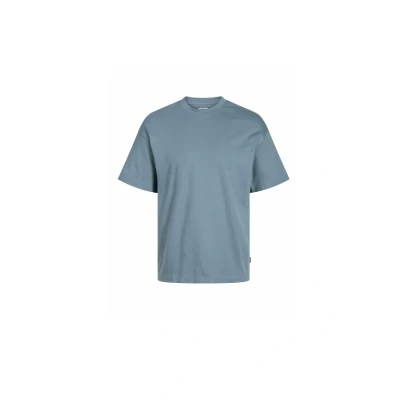 Abbildung von JACK&amp;JONES JJEURBAN Edge Tee SS O Neck NOOS